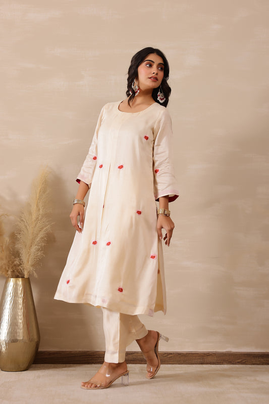 Off White Rosy Tunic Set